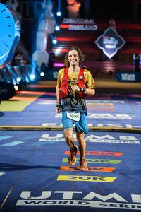 BIB: 2089
                            <button type="button" onclick="openModal(22752523)" class="btn btn-primary btn-sm float-right btn-popup" data-toggle="modal" data-target=".modal-high-quality">
                        <i class="fas fa-shopping-cart"></i> Add to Cart
                    </button>
                                            <button type="button" onclick="isThisMe(22752523, true)" class="btn btn-success btn-sm float-right btn-popup btn-isme hidden" data-toggle="tooltip" data-placement="bottom" title="นี่คือรูปของคุณใช่ไหม คลิกที่นี่เพื่อเอาเข้าอัลบั้ม">
                        <i class="fas fa-plus"></i> Add to album
                    </button>
                    <button type="button" onclick="isThisMe(22752523, false)" class="btn btn-warning btn-sm float-right btn-popup btn-isnotme hidden">
                        <i class="fas fa-ban"></i> Remove from album
                    </button>